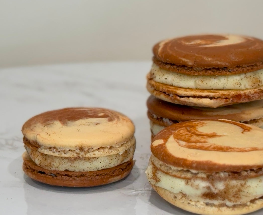 Cinnamon Bun Macarons