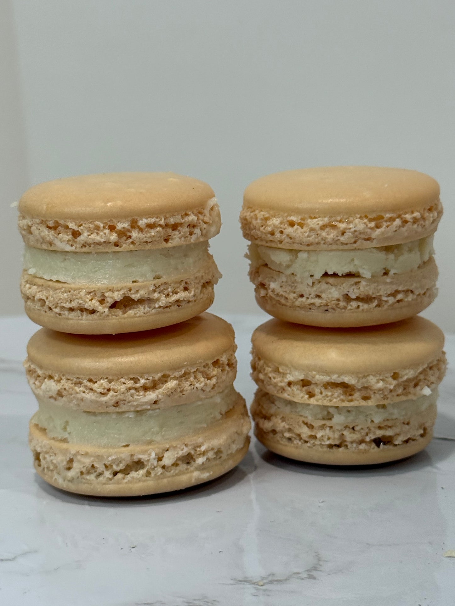 Vanilla Bean Macaron