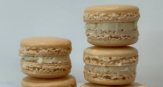 Vanilla Bean Macaron