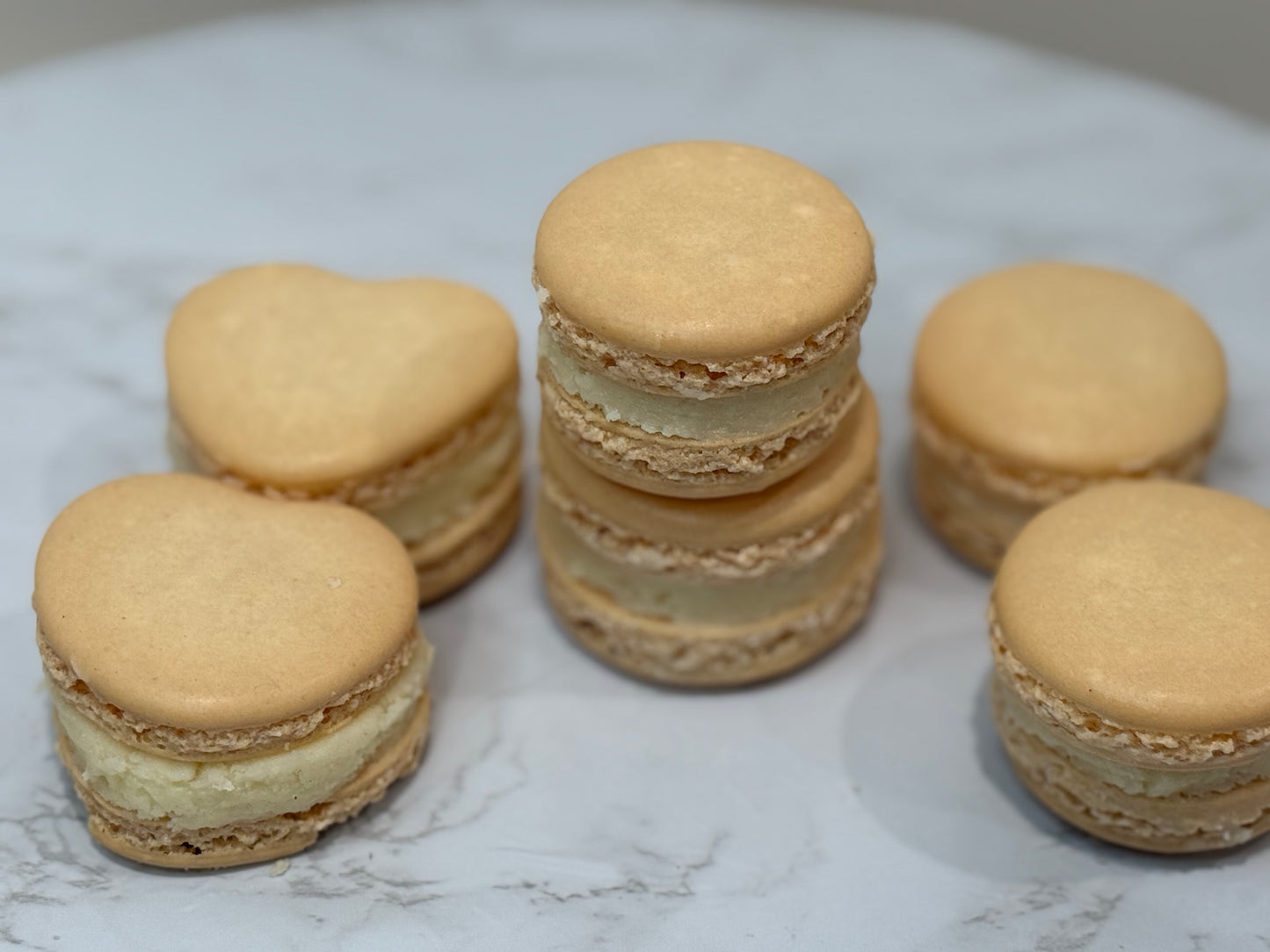 Vanilla Bean Macaron