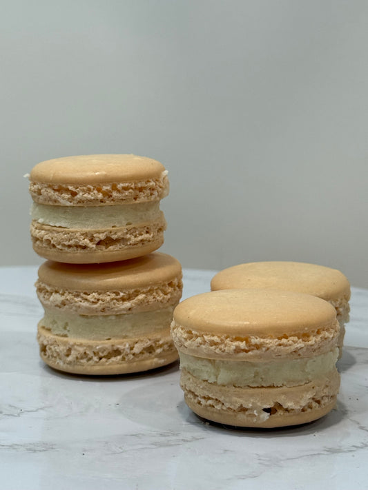 Vanilla Bean Macaron